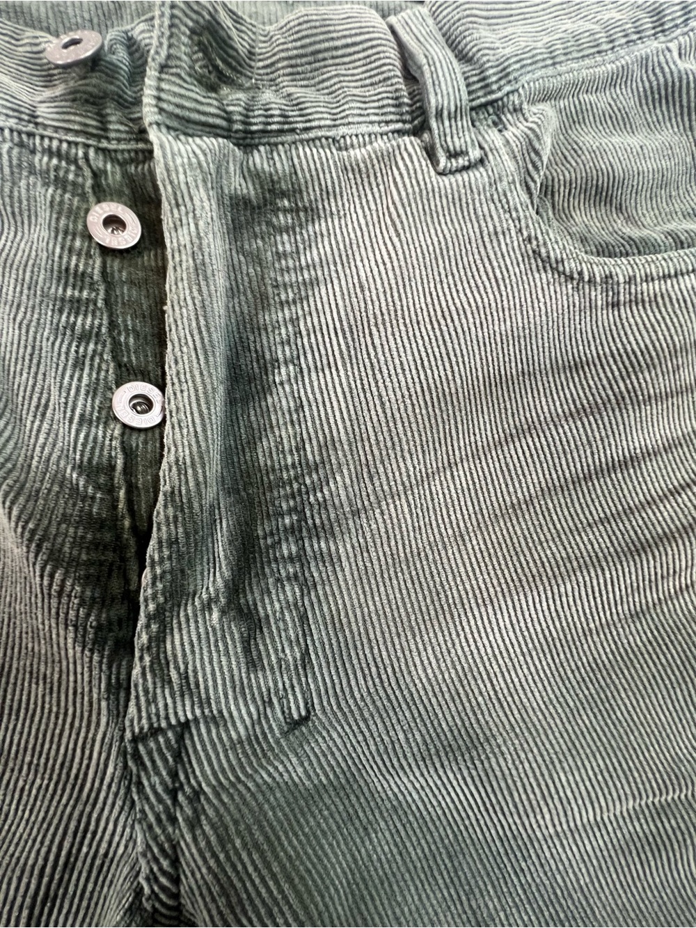 Diesel Men's Straight Corduroy Jeans in Sage Green Size W34 L31 Price $85